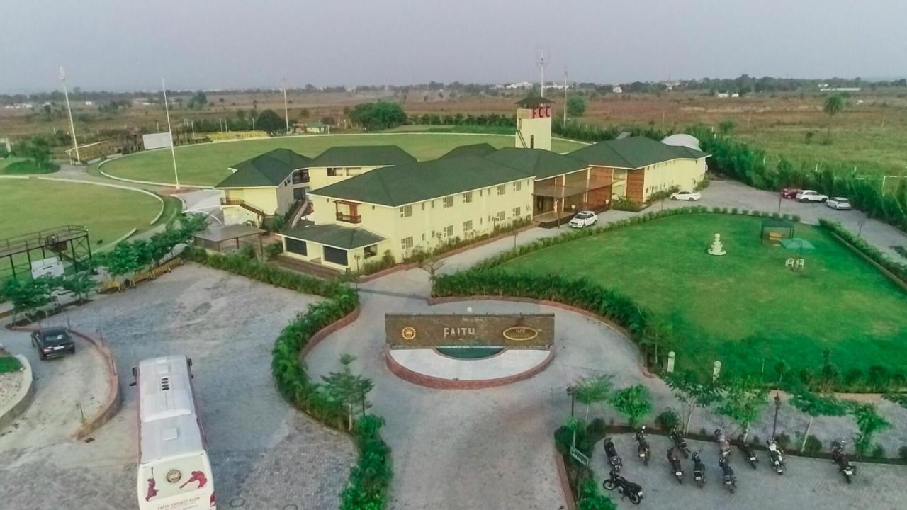 Faith Cricket Club & Resort Бхопал Экстерьер фото