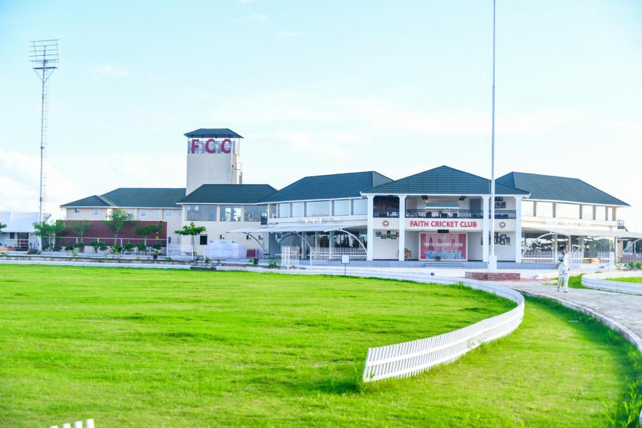 Faith Cricket Club & Resort Бхопал Экстерьер фото