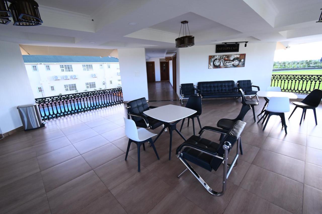 Faith Cricket Club & Resort Бхопал Экстерьер фото